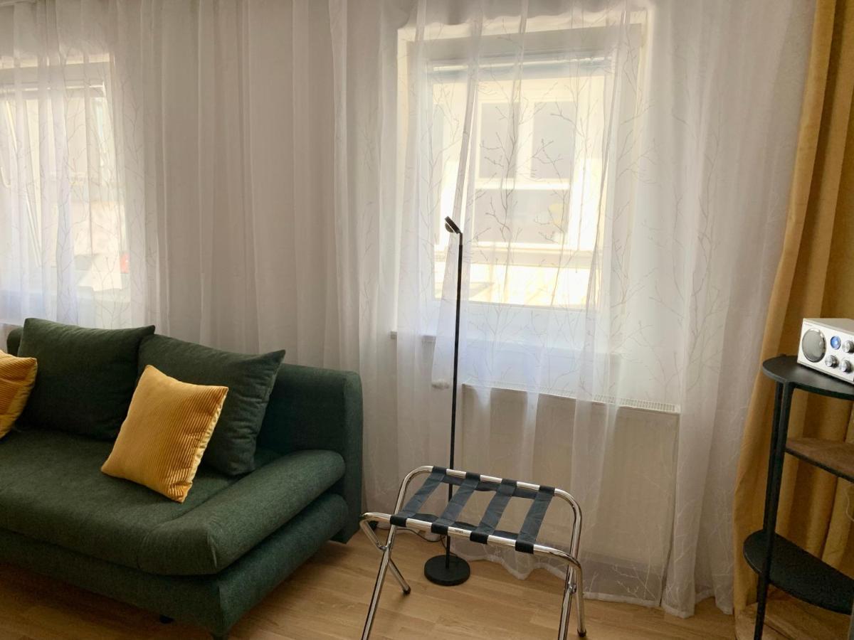 Air-Conditioned, Quiet Apartment With A Terrace In Center Of St Poelten - Smart Tv Sankt Poelten Eksteriør billede